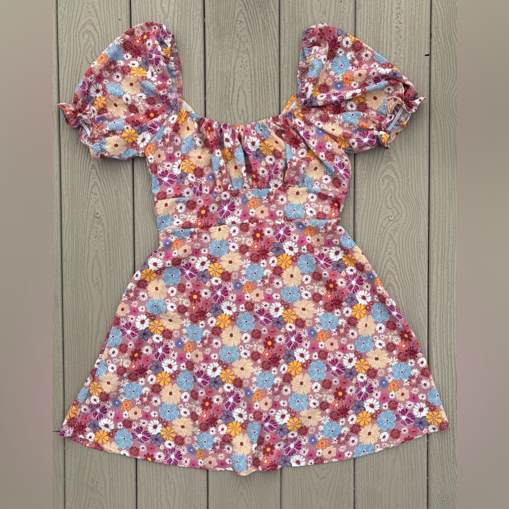 BeBop Juniors Floral Puff Sleeve Mini Dress